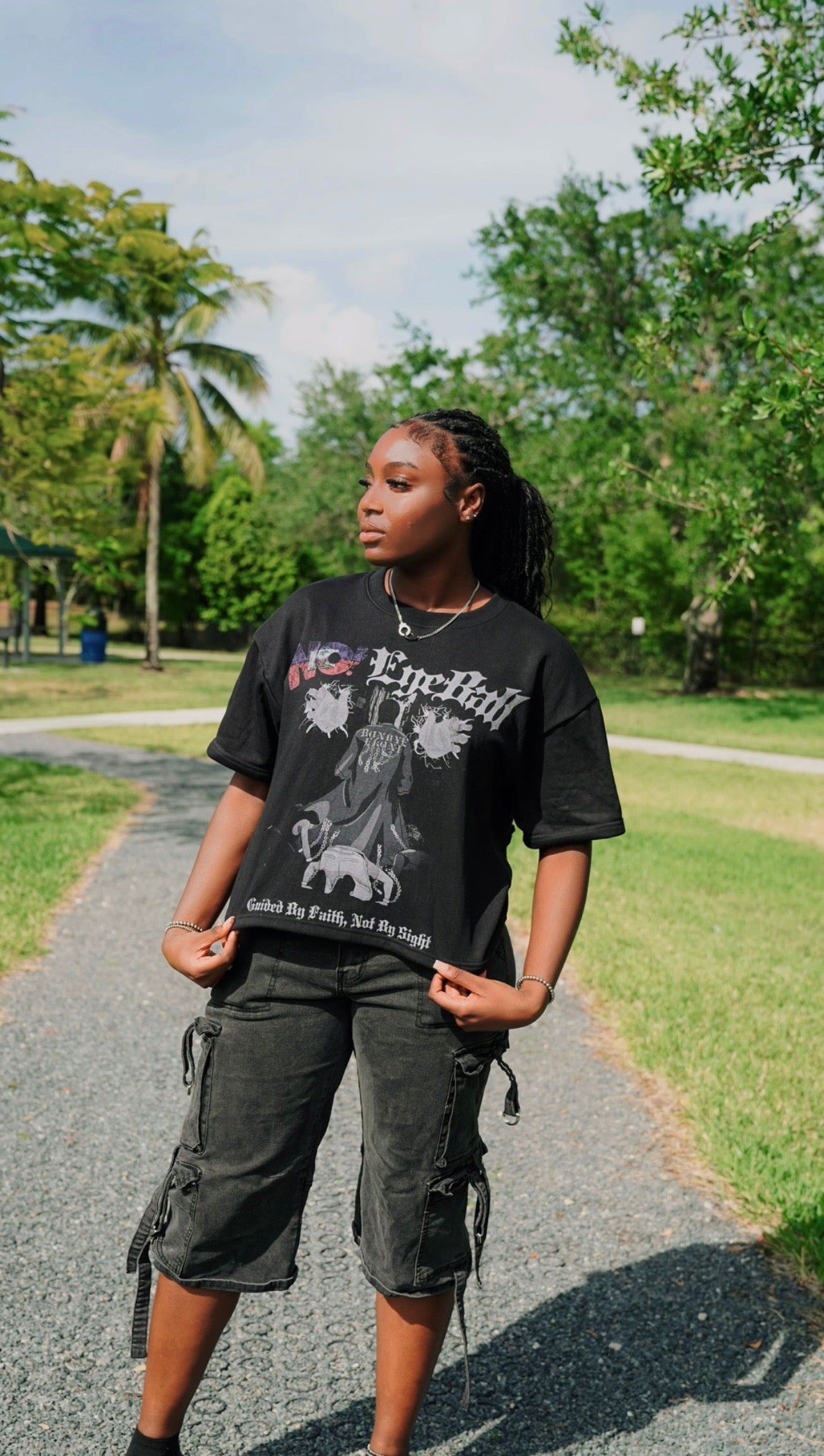 Broken Chain Tee